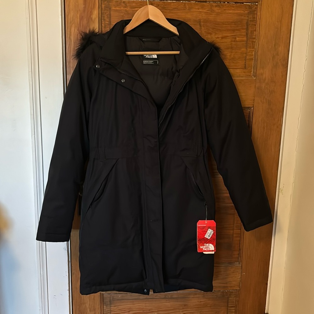 NWT The North Face Artic Parka Black with Black Faux Fur. Size S.